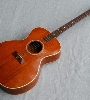 Amber's 1929 Gibson TG-0 tenor guitar